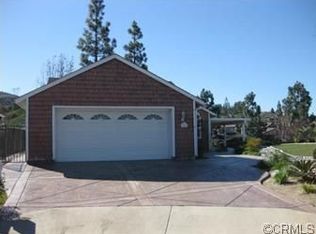 6000 E Ridgewood Ct, Anaheim, CA 92807