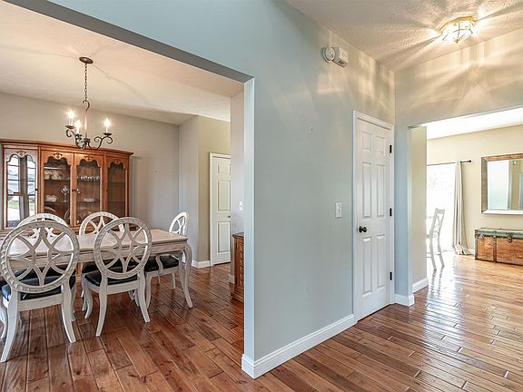 4th image of 55036 Ryan Place Dr