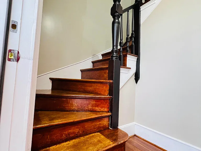 696 Chalkstone Ave #3 — Photo 28