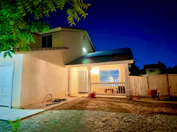 44644 Stillwater Dr, Lancaster, CA 93536