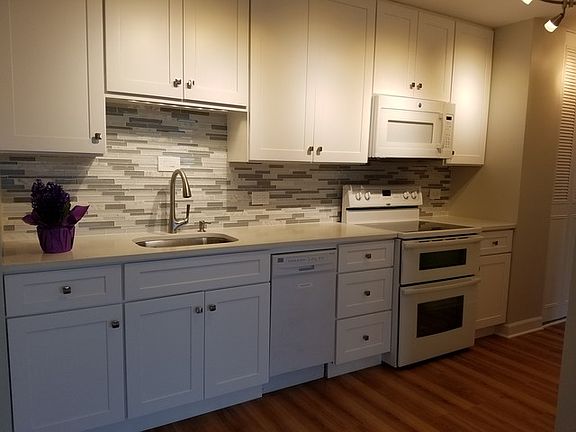 4th image of 4250 N Marine Dr APT 2604