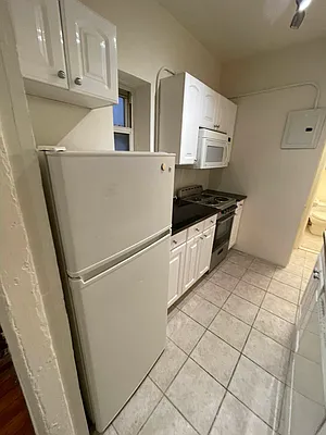 Rented by Best Apartments North Inc | media 18