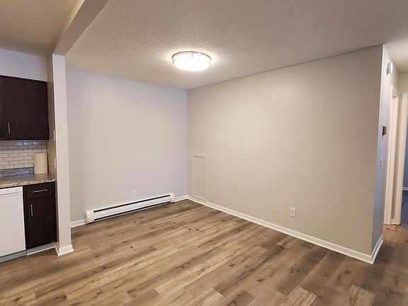 2nd image of 1550 E Front St #404
