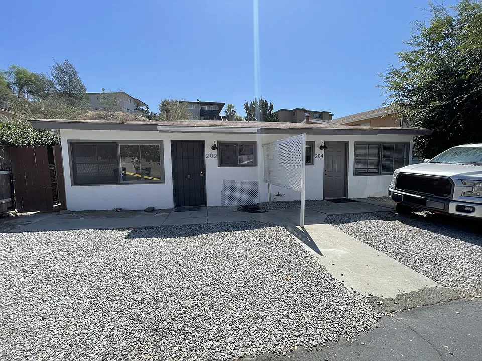 202 Vista Glen Ln #202