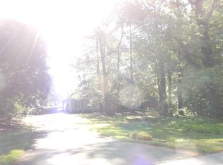 105 Tiffany Ct, Locust Grove, GA 30248