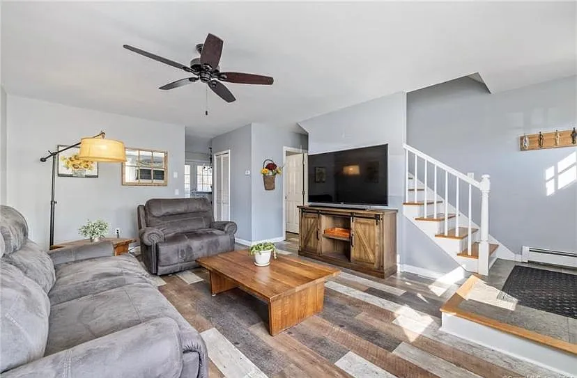2 Saint Marc Cir — Photo 3