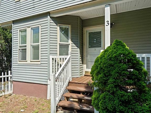 3rd image of 3 Wallace St