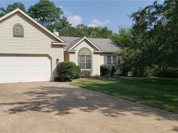 858 Yesterday Ln, Medina, OH 44256