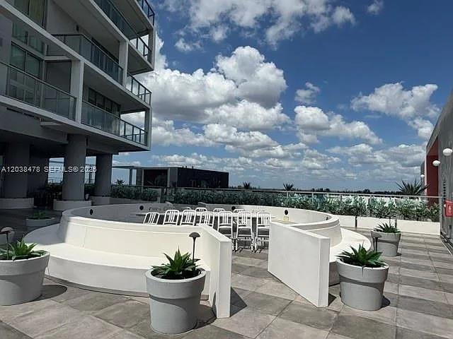 2000 Metropica Way #304 — Photo 76