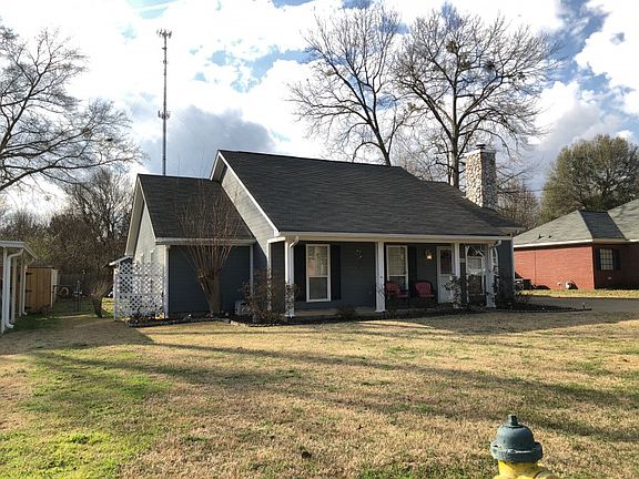 2nd image of 543 Mount Airy Dr