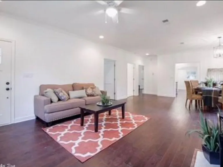 125 Melrose Cir — Photo 9