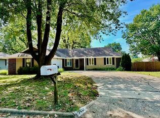 3417 S Virginia Ave, Springfield, MO 65807