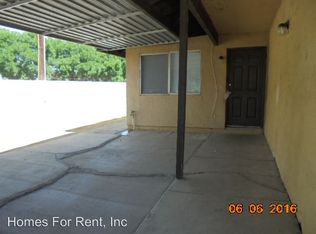 802 E Willow Ave, Porterville, CA 93257