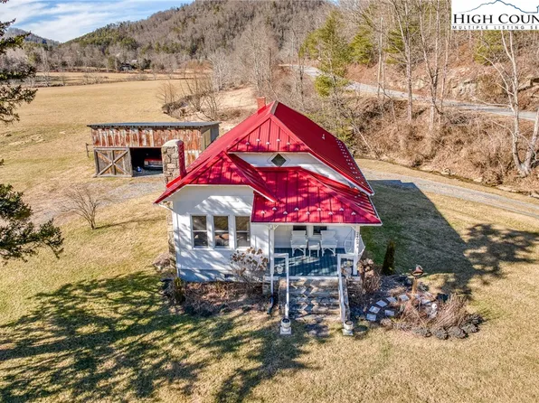 2402 194 Highway, Sugar Grove, NC 28679