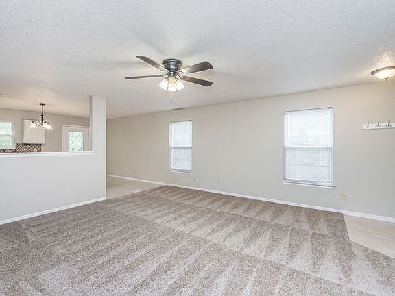 5th image of 8951 Poppy Ln