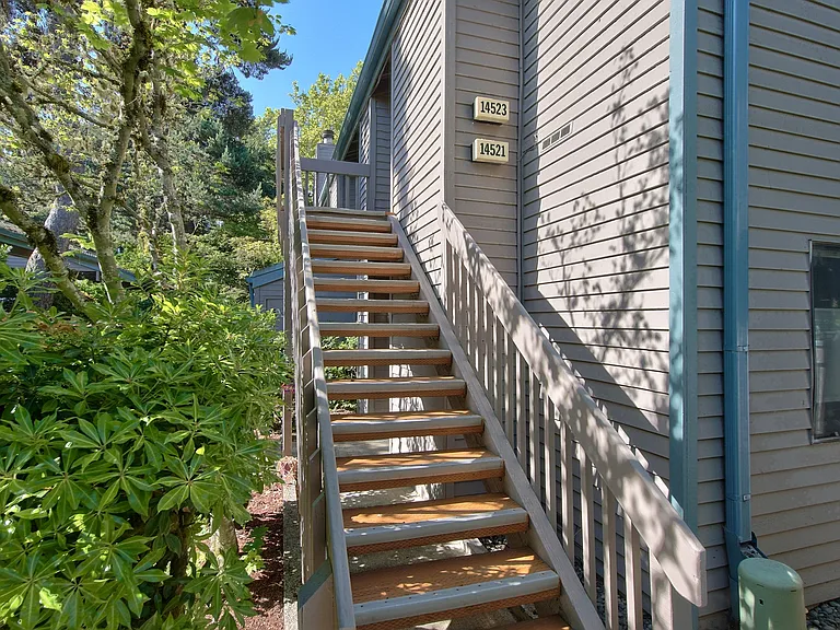 14523 SW Grayling Ln — Photo 4