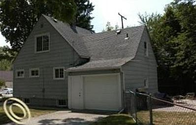 4th image of 4078 Louella Ave