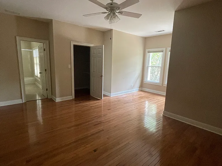 336 Peachtree Ave NE — Photo 21