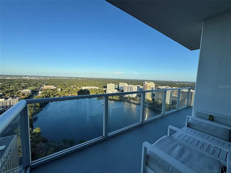 150 E Robinson St #29B — Photo 22