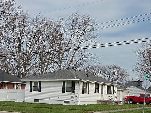 4th image of 3408 Ashland Ave