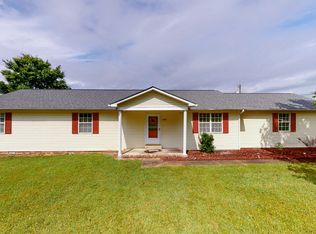 1083 Iron Bridge Rd, Columbia, TN 38401