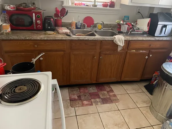 62 N. Franklin St, 62 N Franklin St APT 1, Pottstown, PA 19464