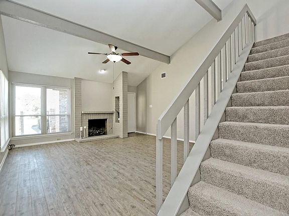 4th image of 1029 Verbena Dr