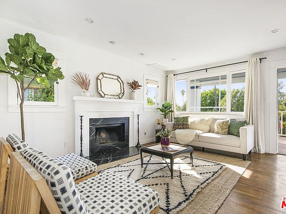 4th image of 1342 N Benton Way