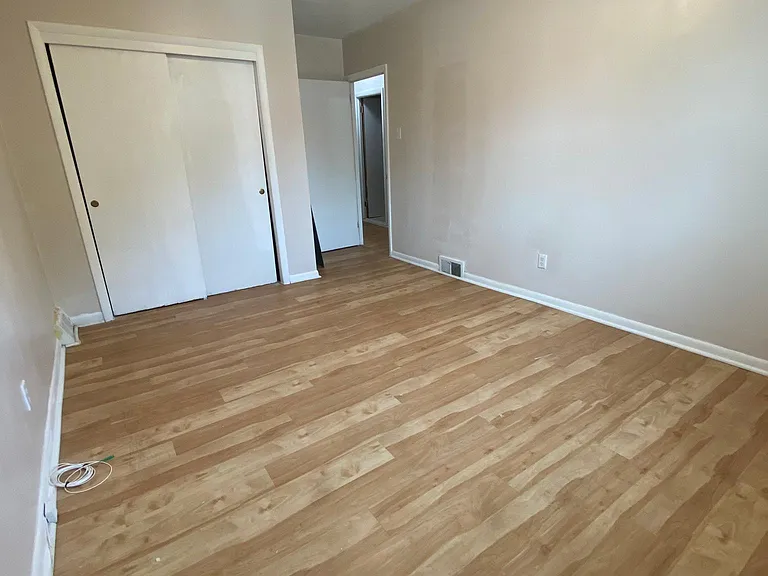 2638 Daphne Rd #1 — Photo 10