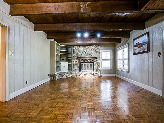 4th image of 9434 Bryant Ln