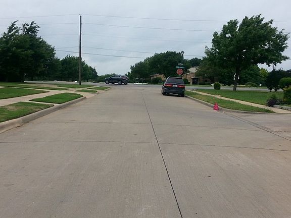 5th image of 475 Overland Trl