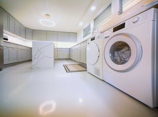 2673 Peter St, Honolulu, HI 96816