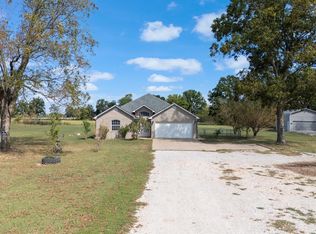63700 E 270th Rd, Grove, OK 74344
