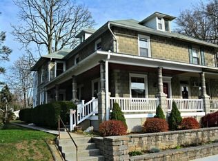 63 N Grant St, Manheim, PA 17545