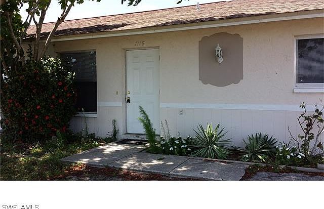 1st image of 1115 NE 8th Ter