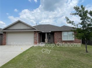 9317 Pear St, Oklahoma City, OK 73130