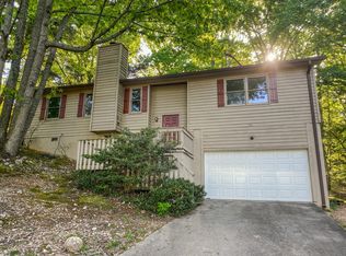 3751 Price Dr, Gainesville, GA 30506