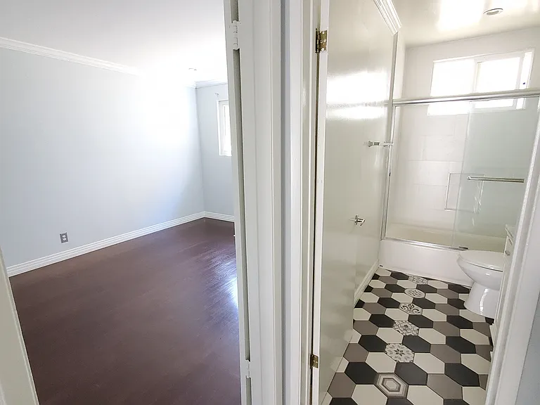 8540 Saturn St #4 — Photo 6