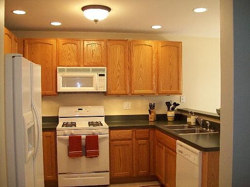 4th image of 13347 Millbank Dr