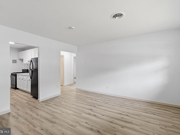 4th image of 189 Norcross Ln