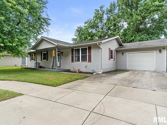 3rd image of 34 Mueller Ct