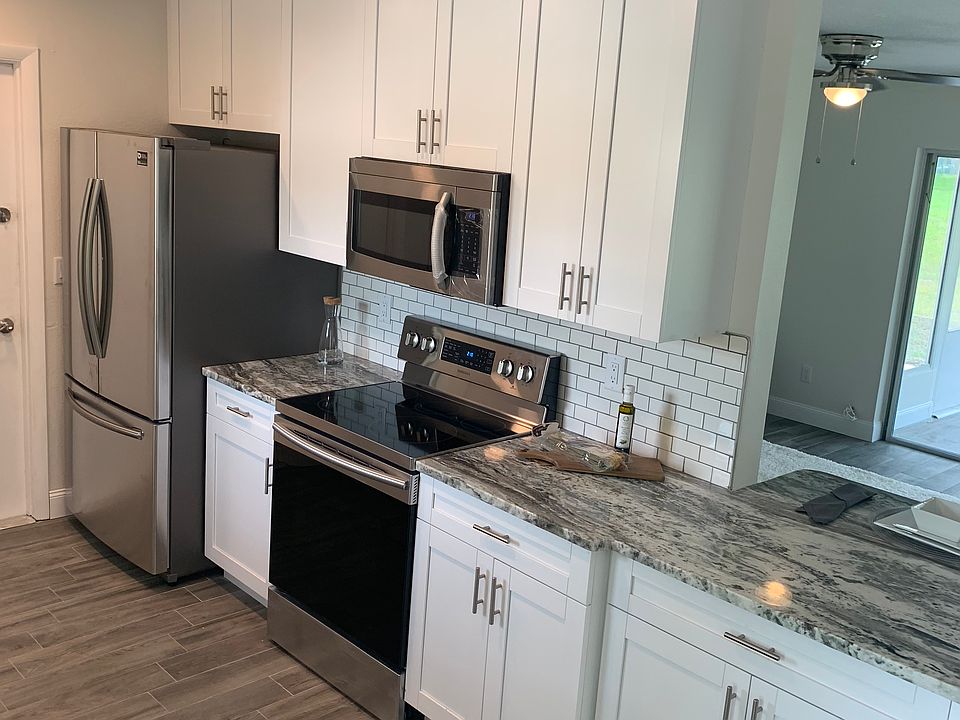 1st image of 2904 Macalpin Dr S