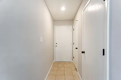 Coventry Court West Apartments Photo 1