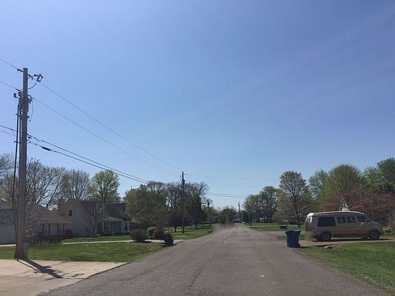 4th image of 319 Alden Cove Dr