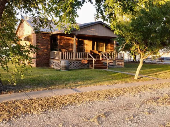 3053 County Road A, Oakley, KS 67748