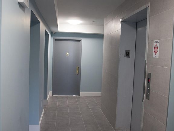 3rd image of 524 E 236th St Unit 4B
