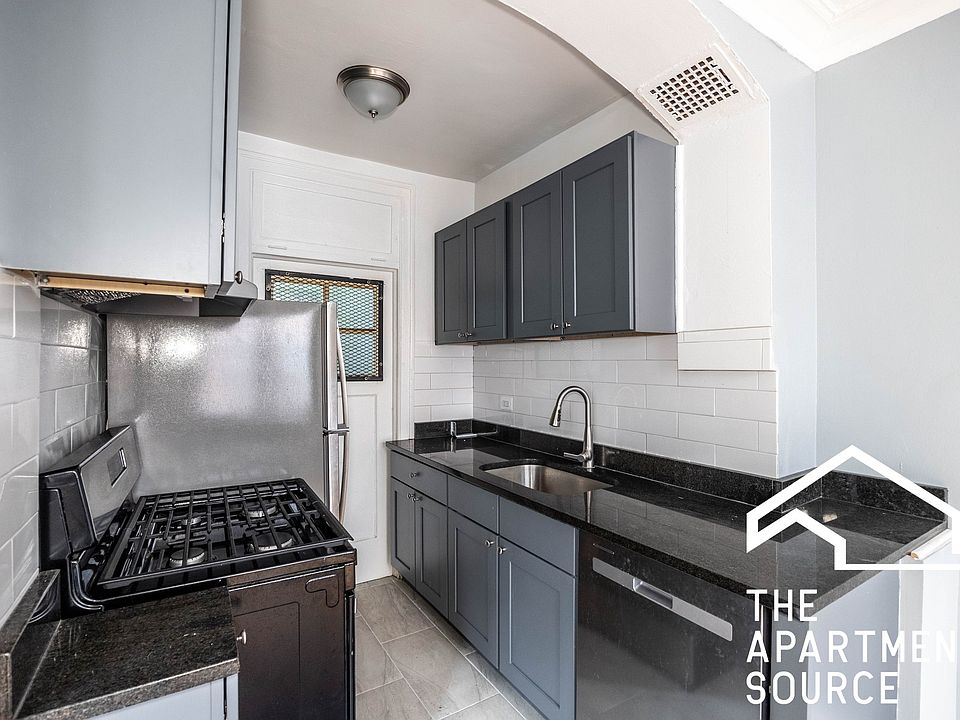 1st image of 1362 W Estes Ave #1H
