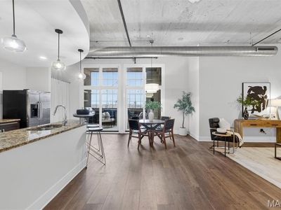 4100 Forest Park Ave APT 319, Saint Louis, MO, 63108