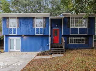 418 Autumn Dr, Riverdale, GA 30274