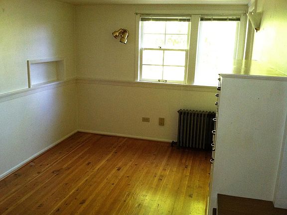 4th image of 8018 Earl Ave NW #House